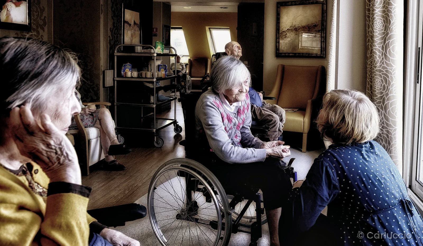 Résidentes dans un salon